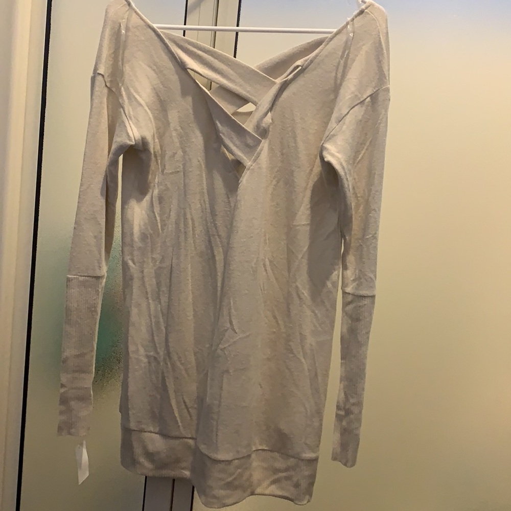 Sweater - Picture 2 of 4